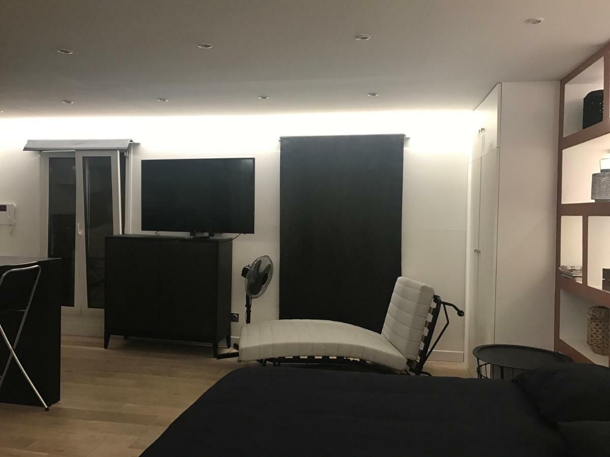 Haussman Lafayettes Apartment *